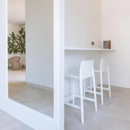 Cye Apartman *