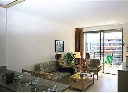 Cye Apartman