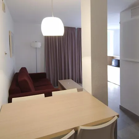 Cye Apartman *