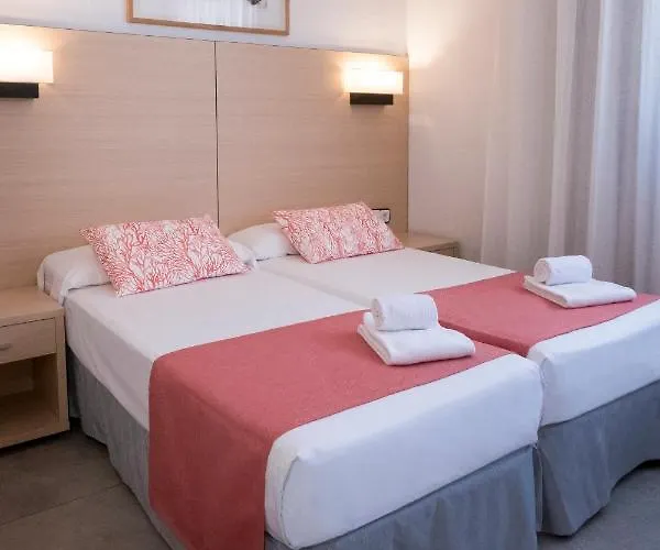 Cye Apartment