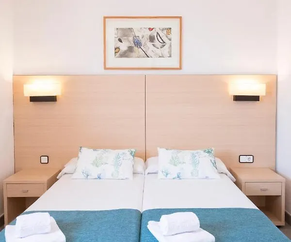 Cye Apartment