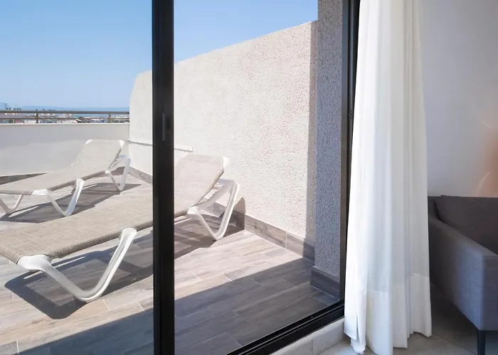 Cye *