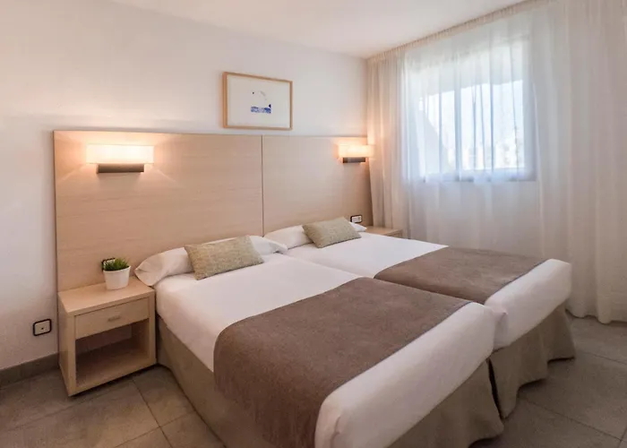 Cye Apartment